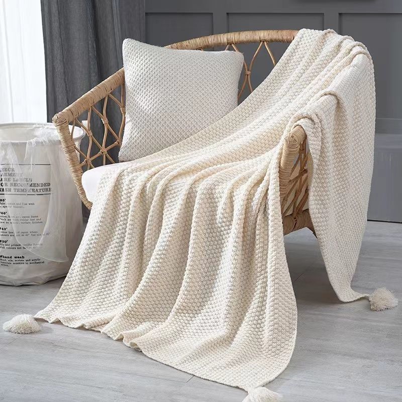 Koc w stylu nordyckim na łóżko – Throw Blanket Chunky Knit recenzja i cena